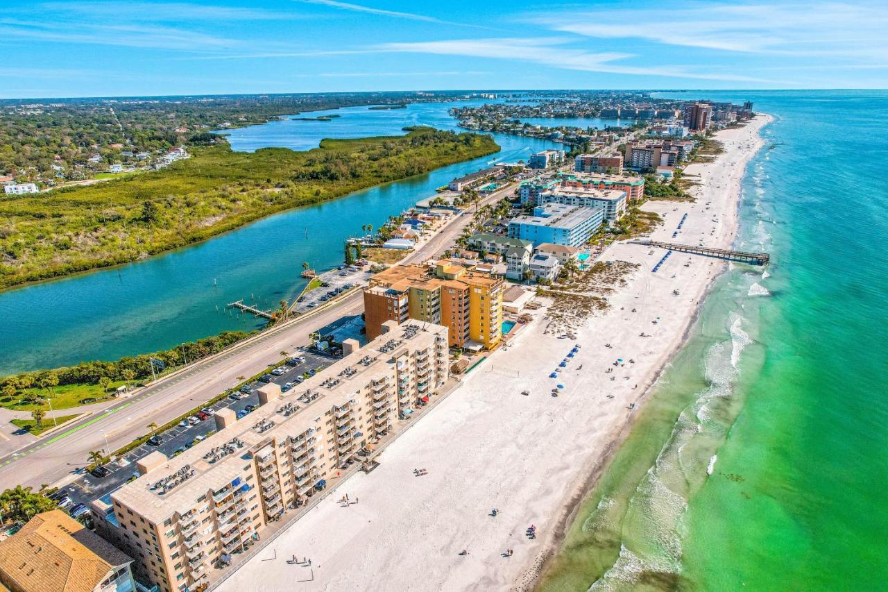 Holiday Villas III 402 Clearwater Beach Exteriör bild